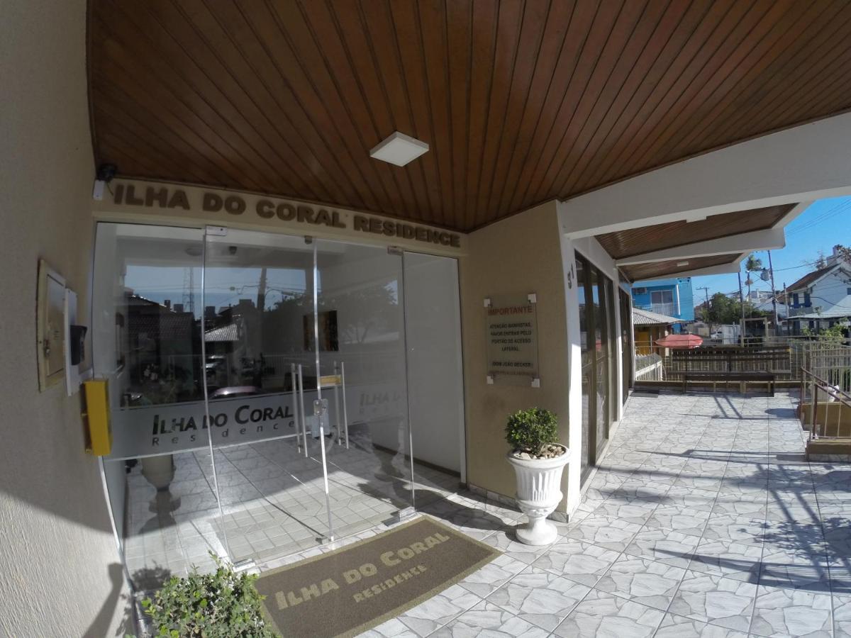 Appartamento Apartamento 404 - A 20 Metros Da Areia Da Praia Dos Ingleses - 4 Pessoas Florianópolis Esterno foto